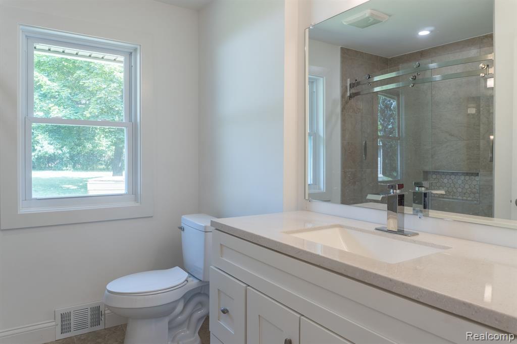 46236 SUNSET Street, Northville, MI 48167 — Photo 18