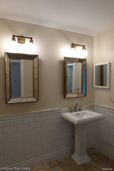 434 WATER TOWER Circle, Brighton, MI 48116 — Photo 12