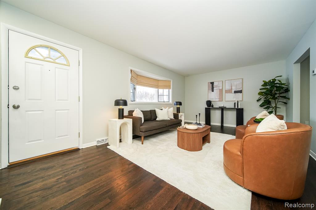 5445 Frankwill Avenue, Clarkston, MI — Photo 15