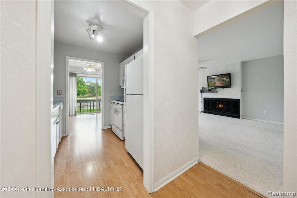 2926 Mount Hope Road, Okemos, MI 48864 — Photo 9