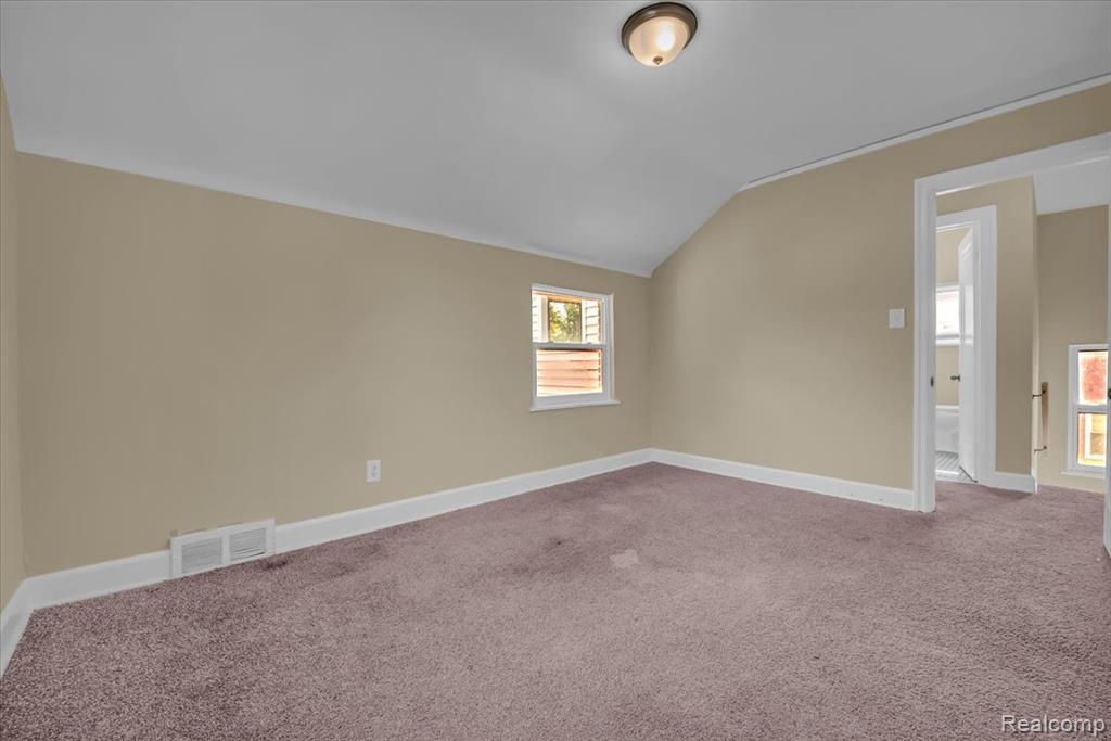 16862 Sorrento Street, Detroit, MI 48235 — Photo 20