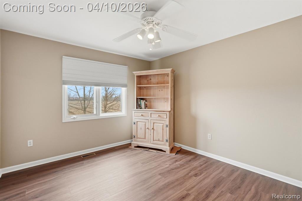 300 E Canford Park, Canton, MI 48187 — Photo 12