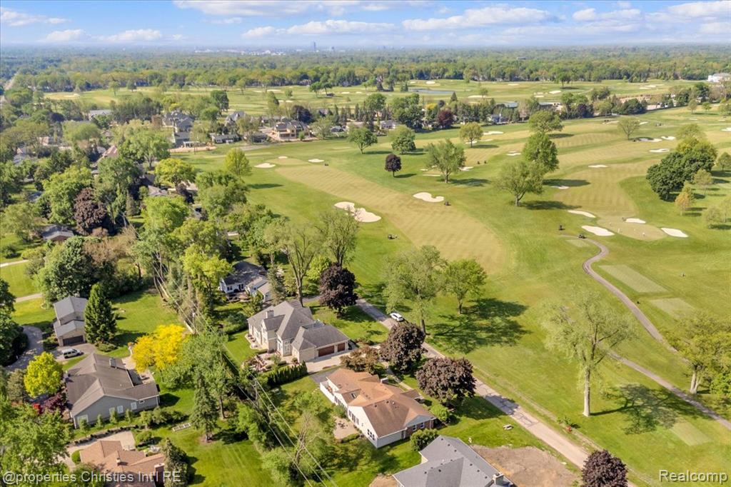 6225 Golfview Drive, Bloomfield Hills, MI 48301 — Photo 30