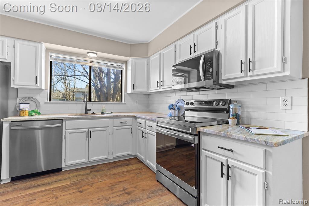 1082 Rue Deauville Boulevard, Ypsilanti, MI 48198 — Photo 10