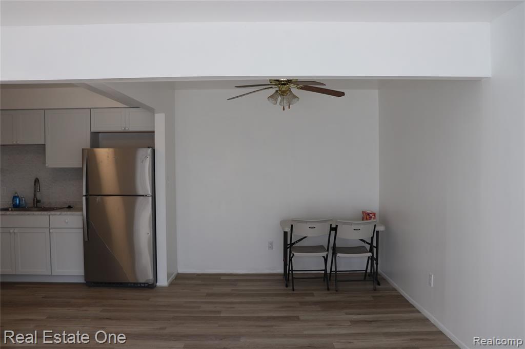 8256 Karam Boulevard, Warren, MI 48093 — Photo 8