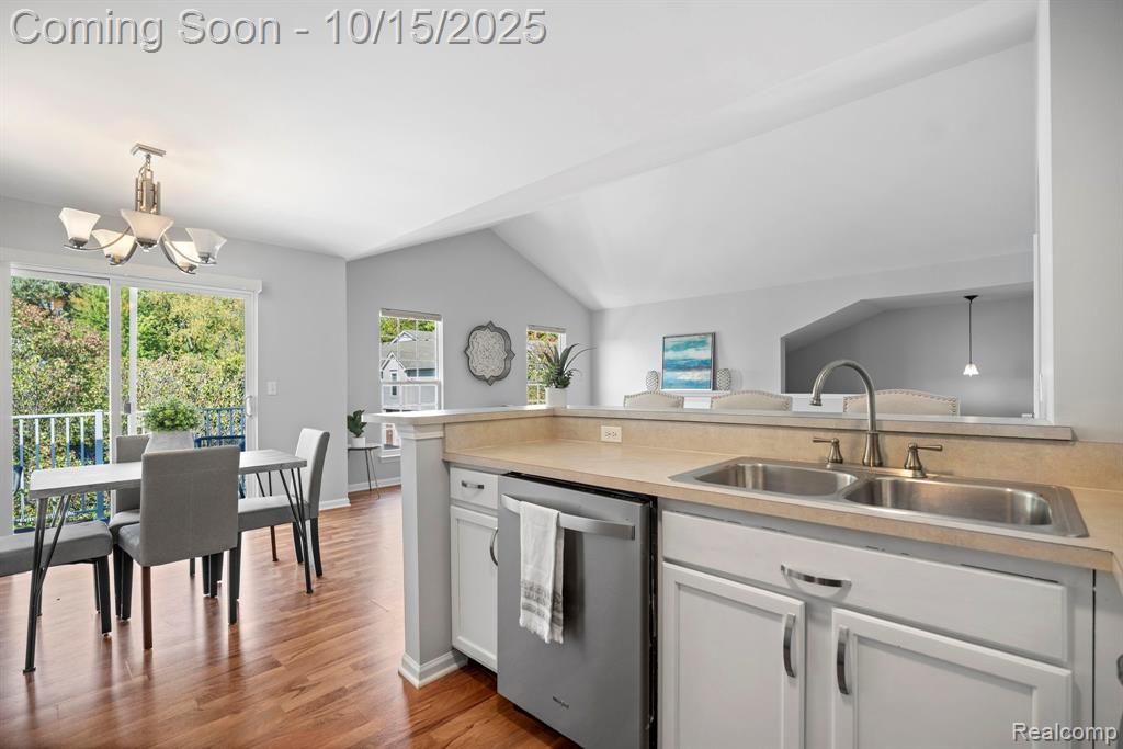 44068 Elm Drive, Sterling Heights, MI 48313 — Photo 12