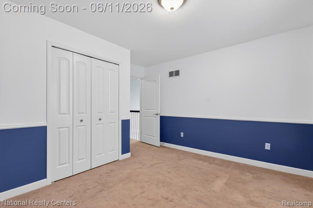 27412 Victoria Road, Novi, MI — Photo 35