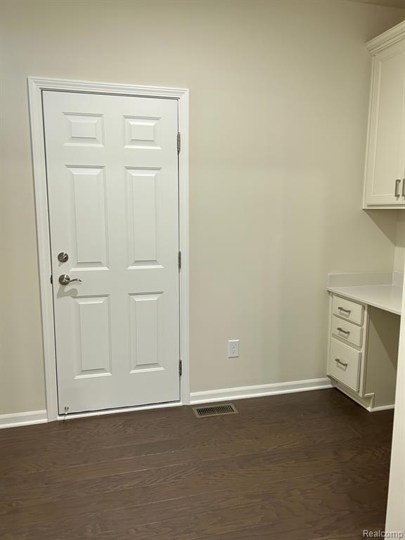 715 Risdon Trail N, Saline, MI 48176 — Photo 11