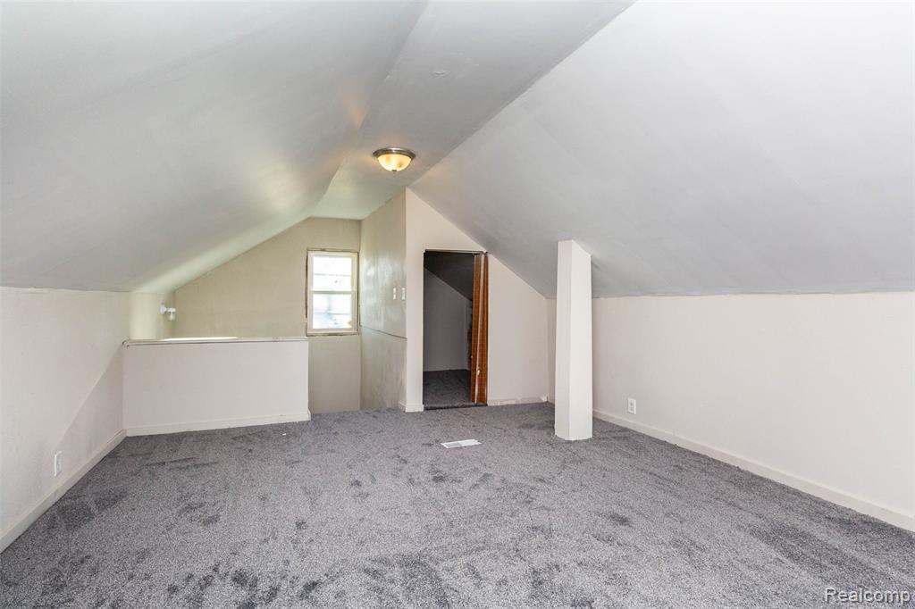 2261 Lawrence Street, Detroit, MI 48206 — Photo 21