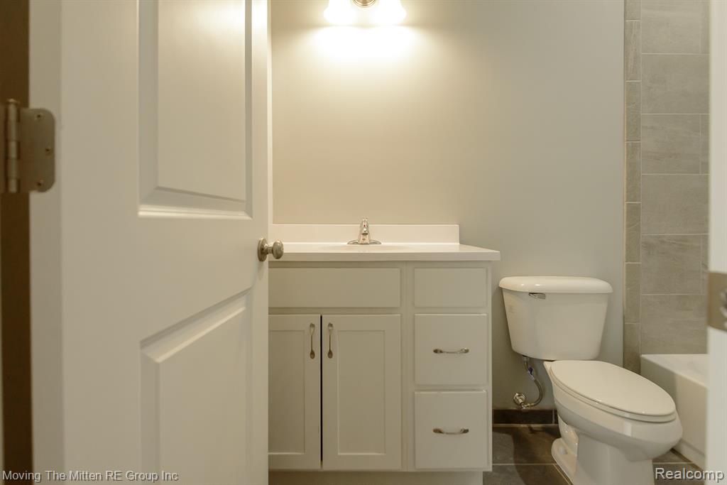 43001 Willow Road, New Boston, MI 48164 — Photo 15