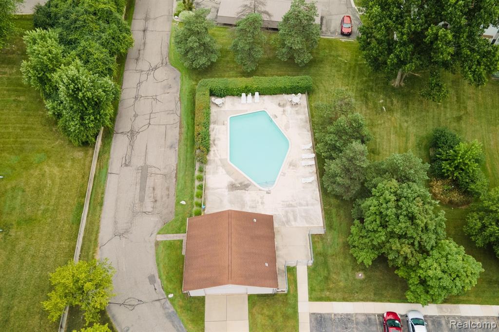 32013 W 12 MILE Road, 306, Farmington Hills, MI 48334 — Photo 42