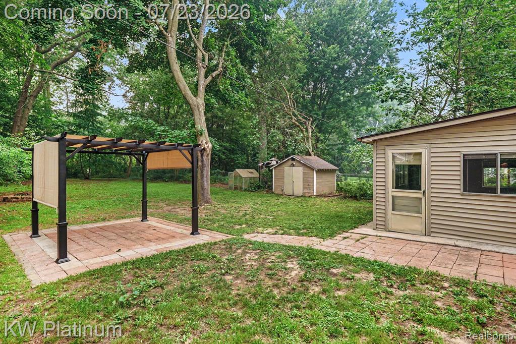 4885 Lakeshore Road, Fort Gratiot, MI 48059 — Photo 21