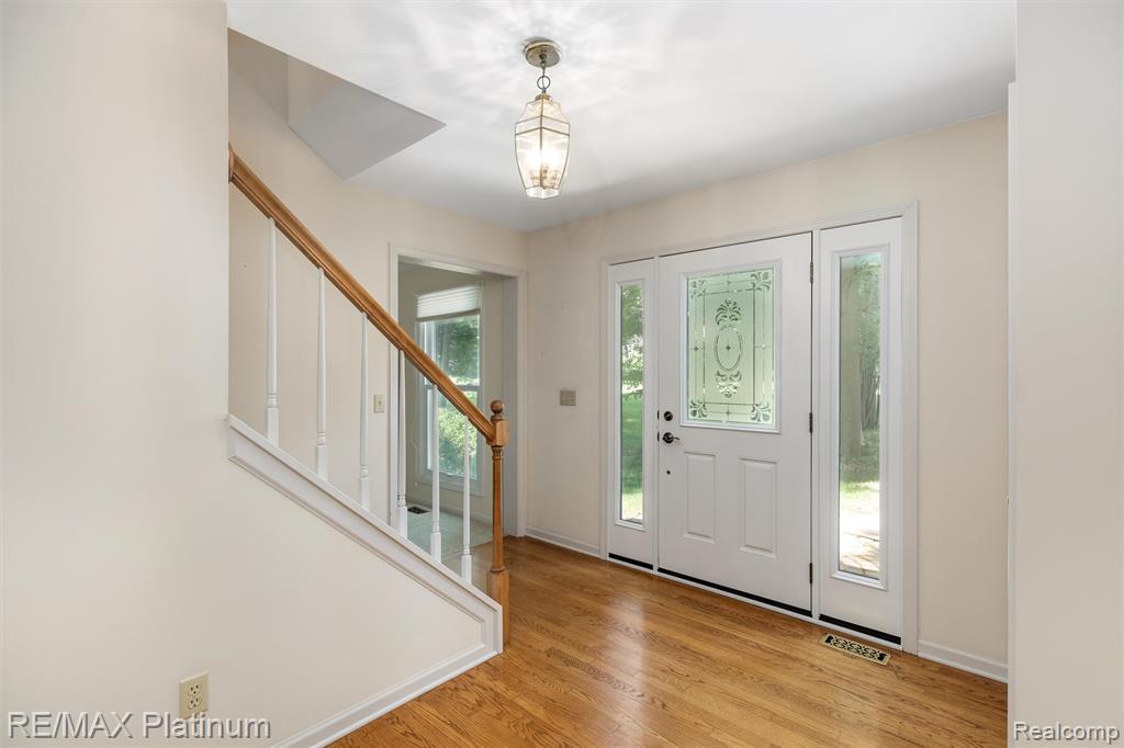 2250 Pepperidge Trail, Brighton, MI 48114 — Photo 3