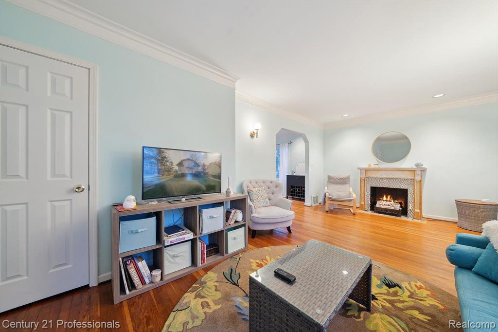603 S BLAIR Avenue, Royal Oak, MI 48067 — Photo 9