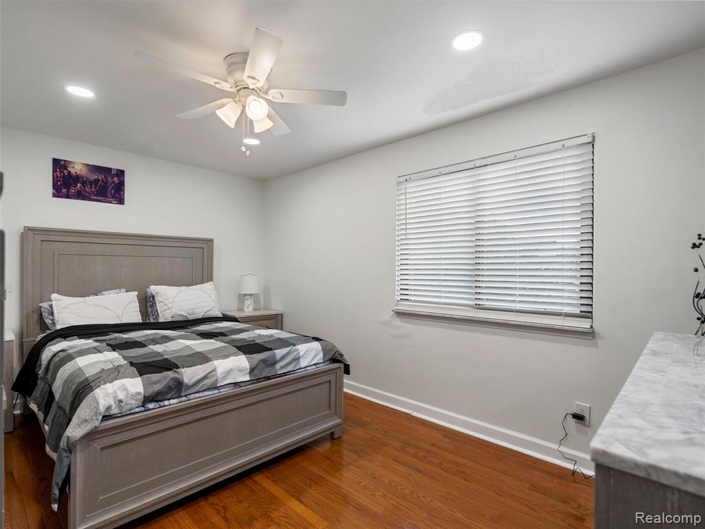 44364 Highgate Drive, Clinton Twp, MI 48038 — Photo 36