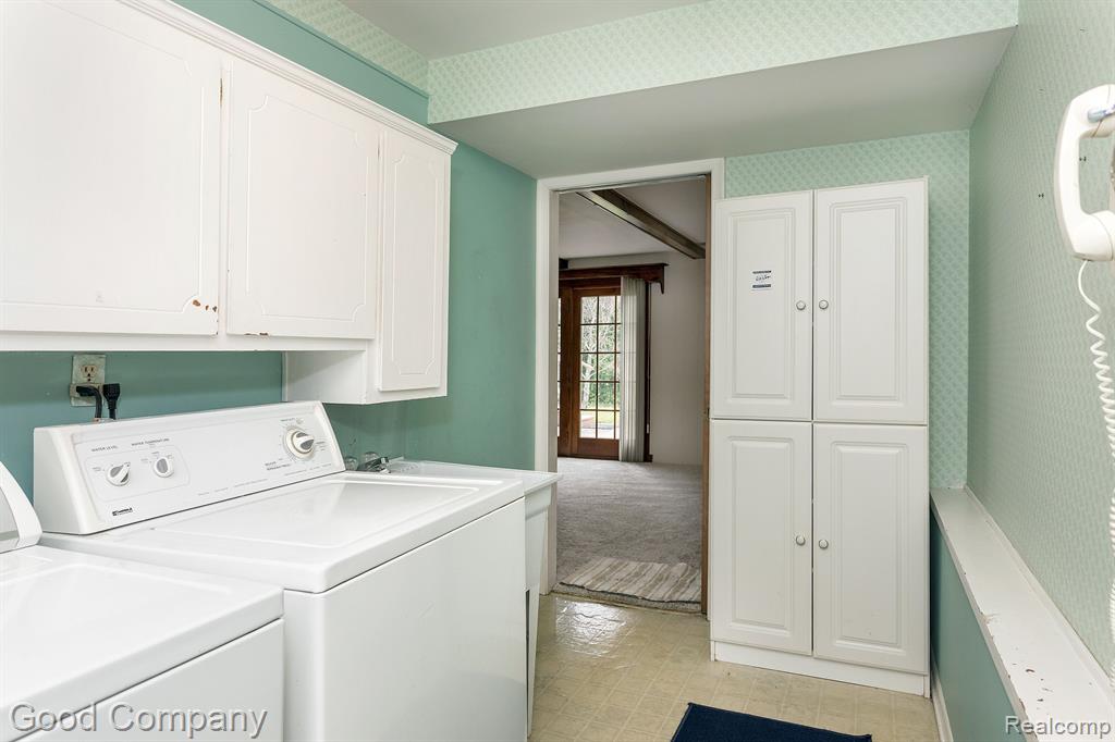 53258 BANCROFT Drive, Shelby Twp, MI 48316 — Photo 17