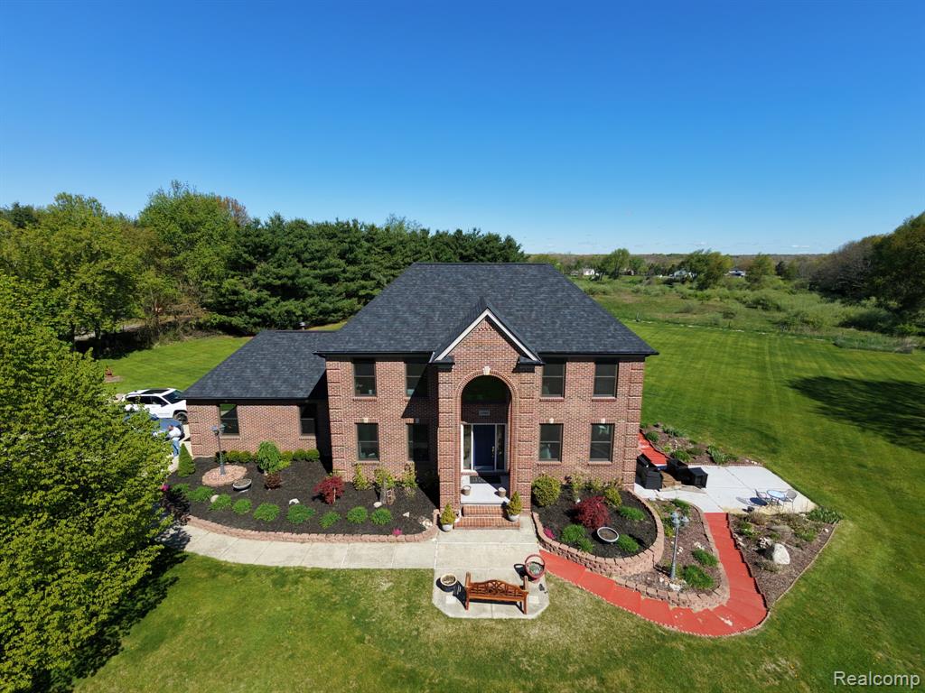 1205 Yule Road, Leonard, MI 48367