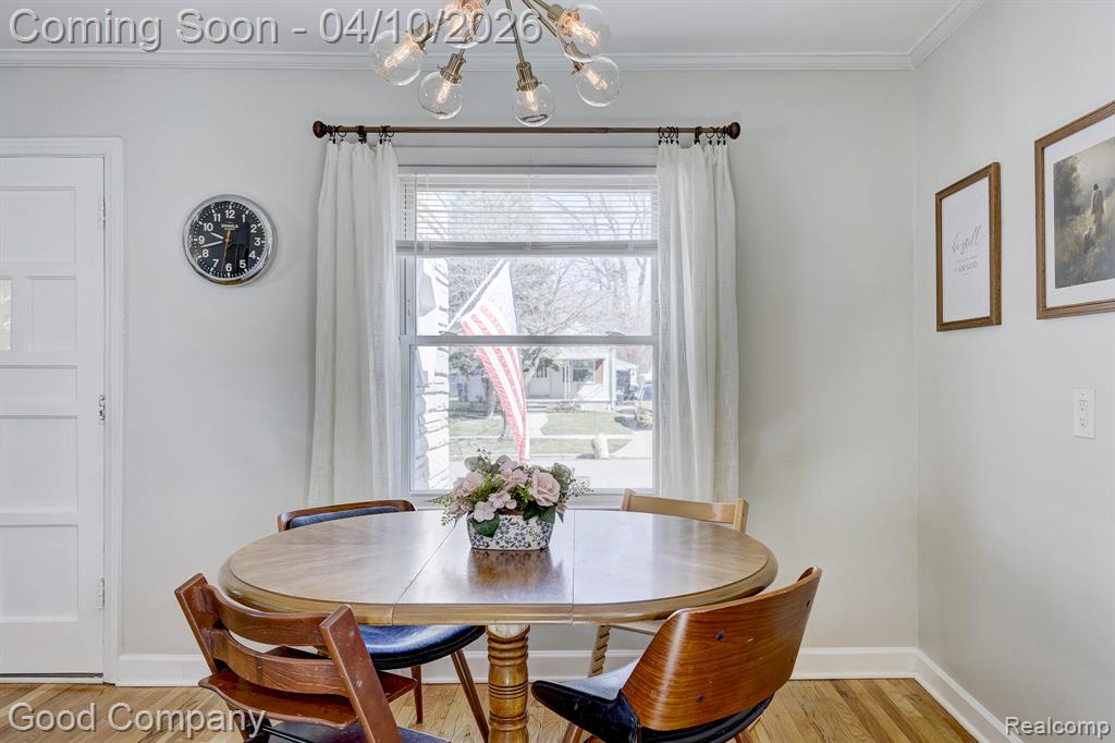 915 N Dorchester Avenue, Royal Oak, MI 48067 — Photo 9