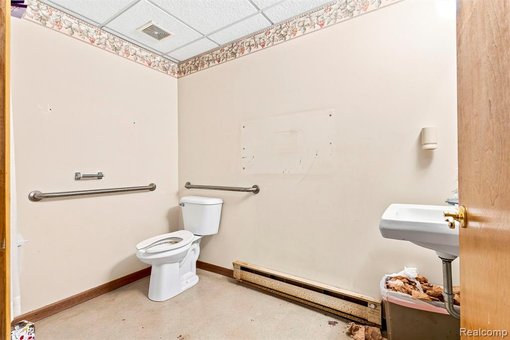 9735 Dolan Road, Columbus, MI — Photo 49