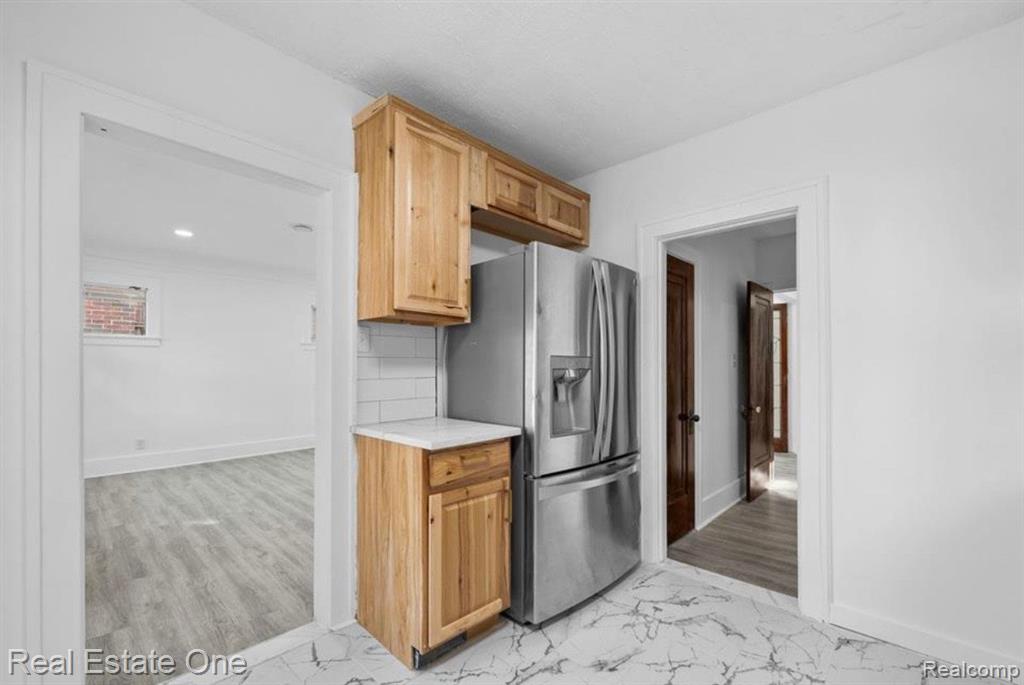 7305 APPOLINE Street, Dearborn, MI 48126 — Photo 6