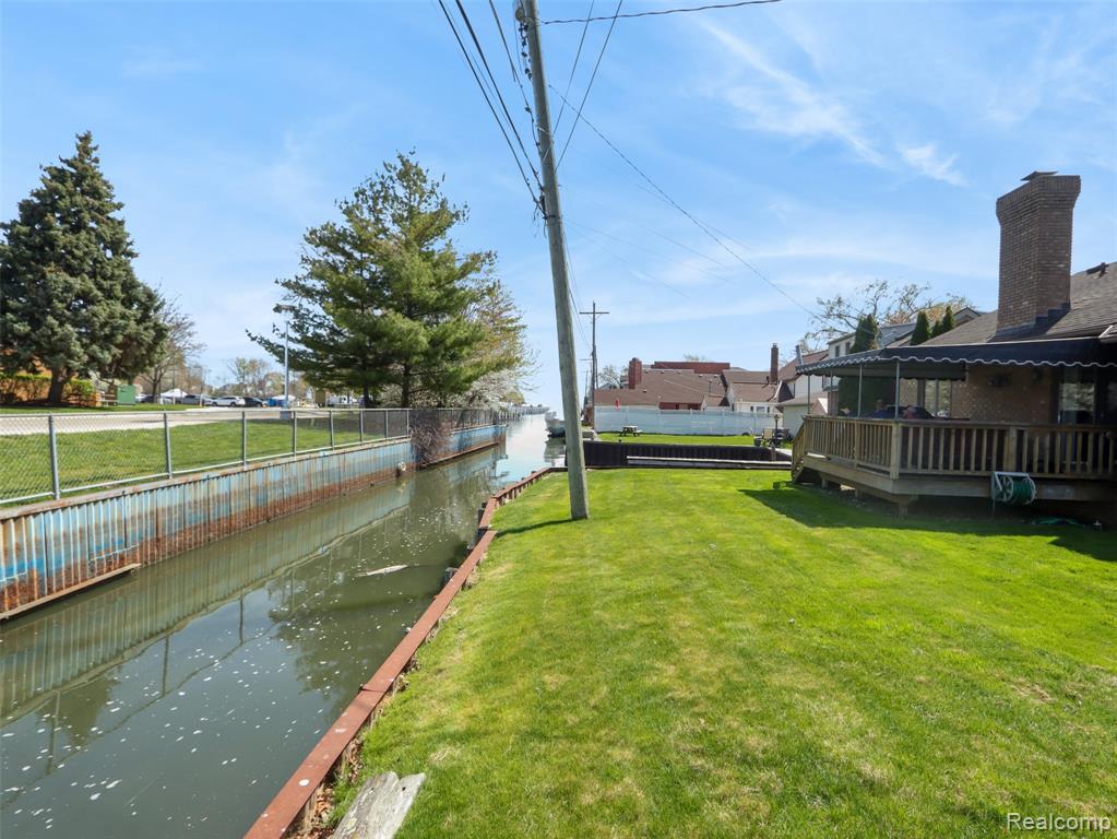 22419 Milner Street, Saint Clair Shores, MI 48081 — Photo 8