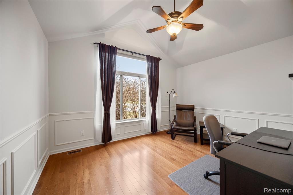 54652 White Spruce Lane, Shelby Twp, MI 48315 — Photo 30