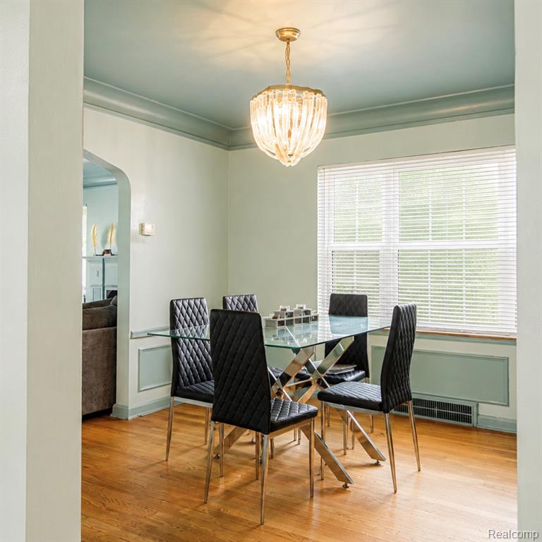 9713 E Outer Drive - Photo 5