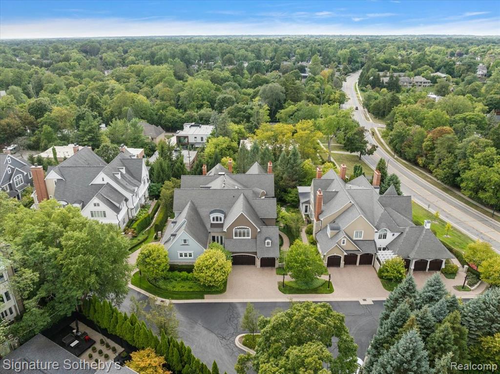 200 Woodland Villa Court, Birmingham, MI 48009 — Photo 79