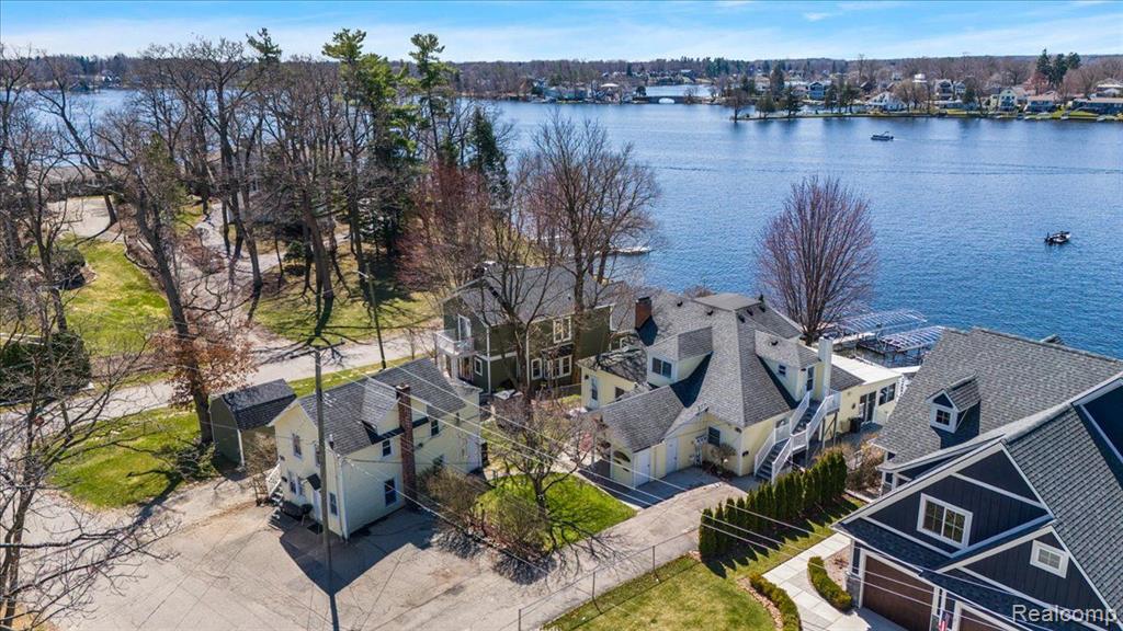 16 S NORTH SHORE Drive, Lake Orion, MI 48362 — Photo 15