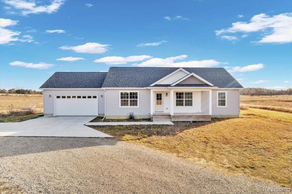 1859 S Elba Road, Elba, MI 48446 — front exterior