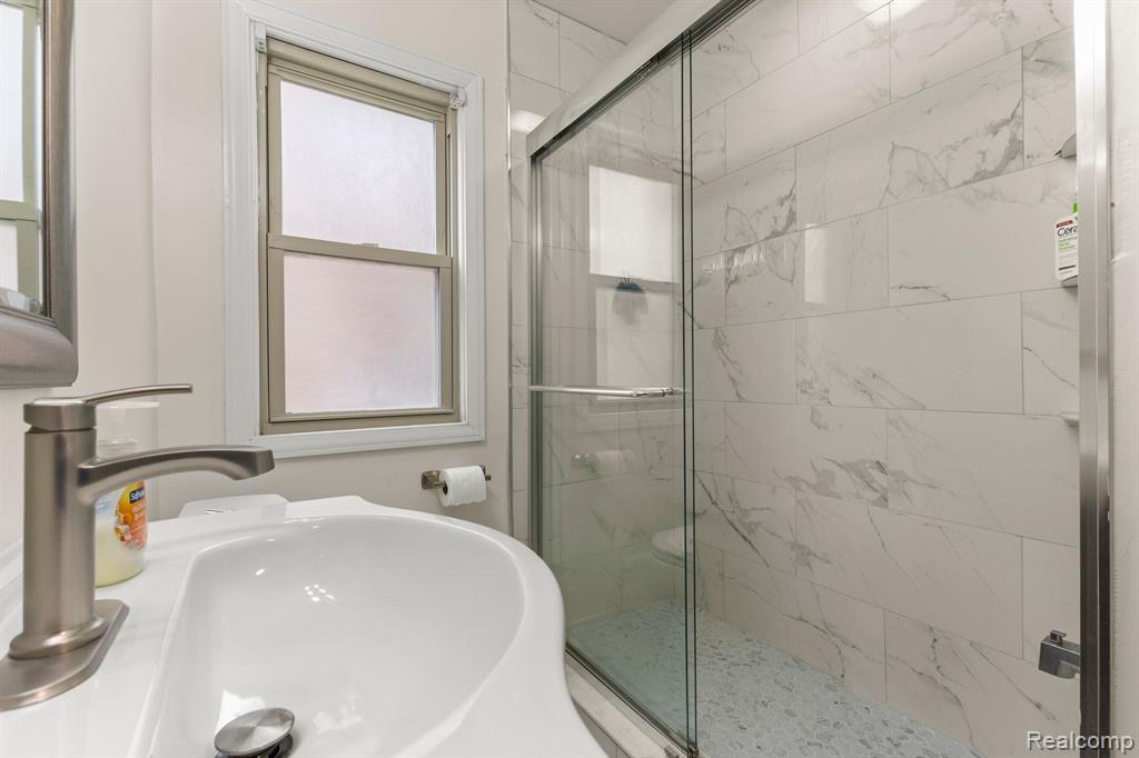 941 N MILDRED Street, Dearborn, MI 48128 — Photo 31