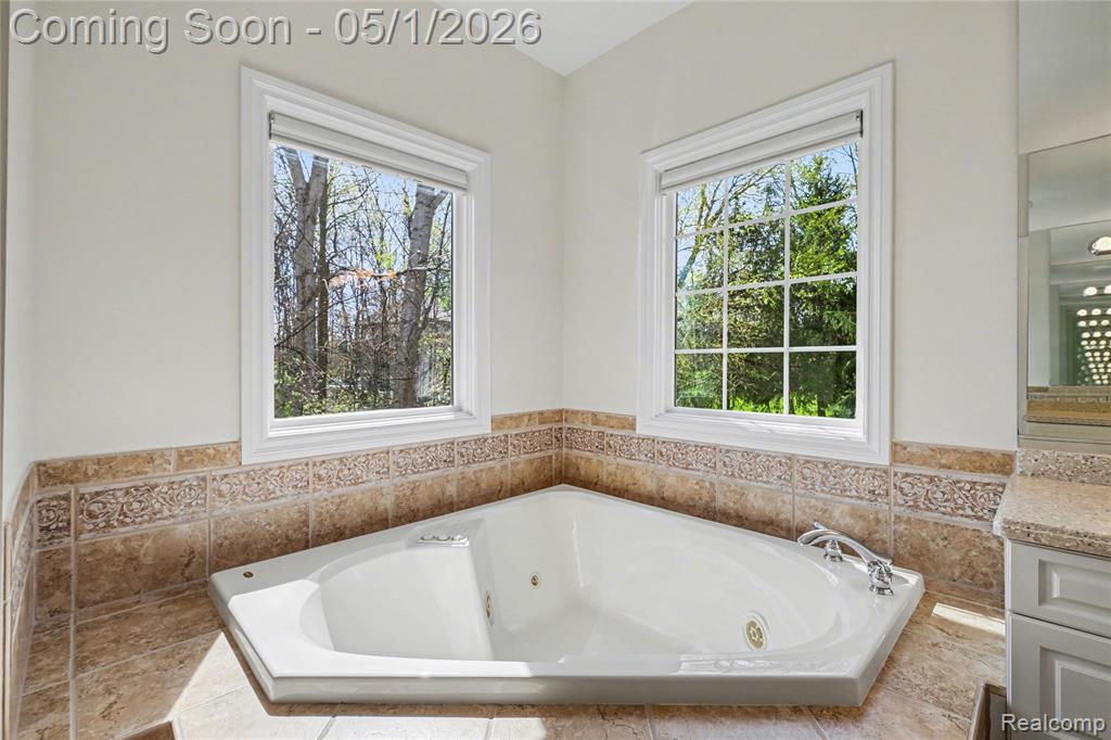 3650 Honors Way, Howell, MI 48843 — Photo 17