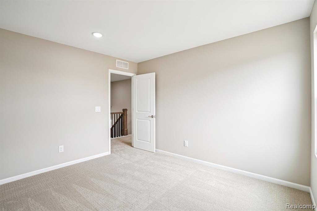 30108 Norway Drive, New Hudson, MI 48165 — Photo 14