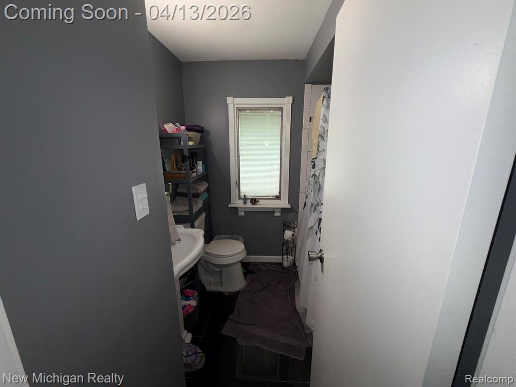 6671 Mayfair Street, Taylor, MI 48180 — Photo 25