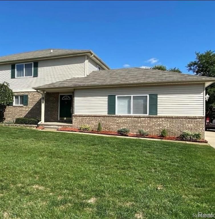 44250 DELCO Boulevard, Sterling Heights, MI 48313 — Photo 2