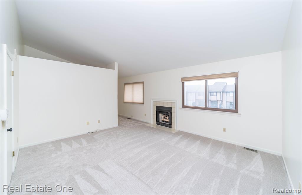 6250 POTOMAC Circle, West Bloomfield, MI — Photo 26