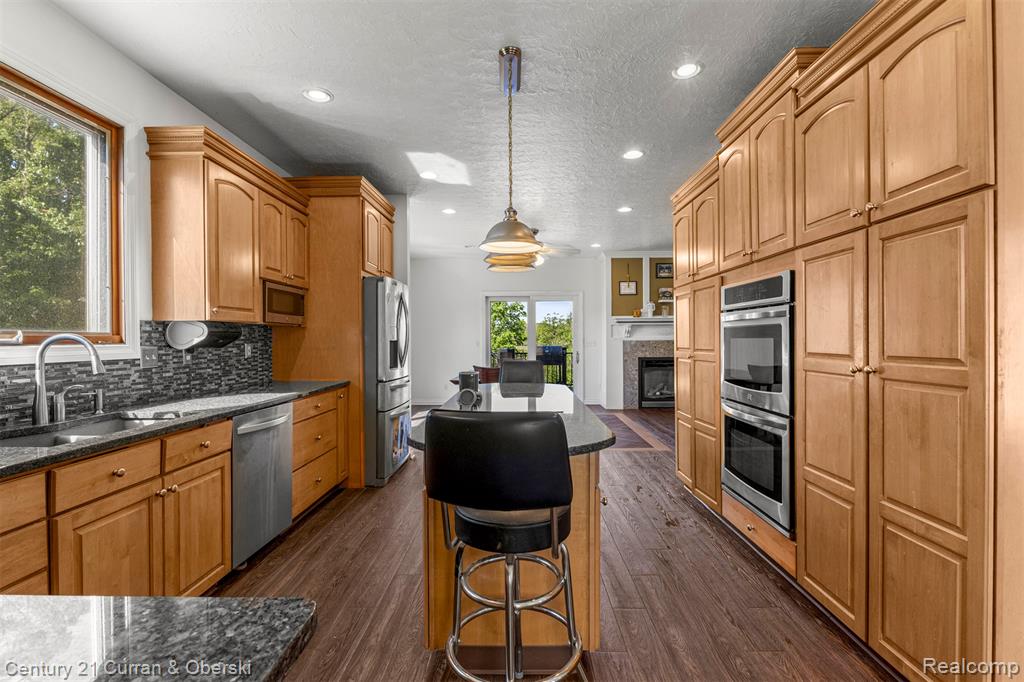 2732 Carric Court, Jackson, MI 49201 — Photo 11