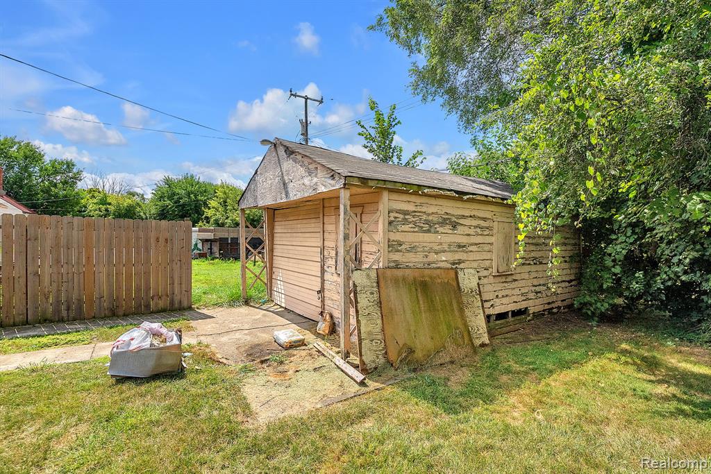 7819 Greenview Avenue, Detroit, MI 48228 — Photo 24