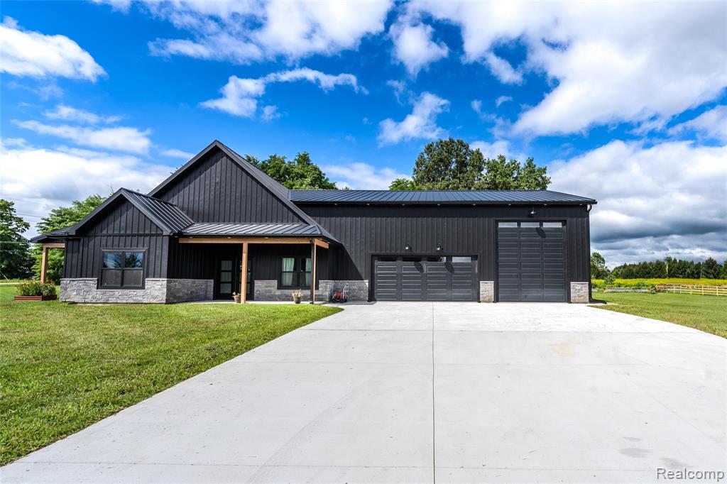 5486 Kidder Road, Almont, MI 48003 — Photo 3