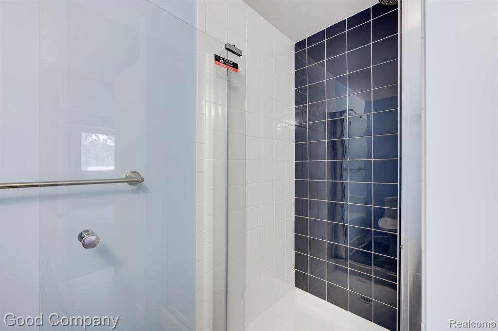 30056 W 12 MILE Road, 79, Farmington Hills, MI 48334 — Photo 27