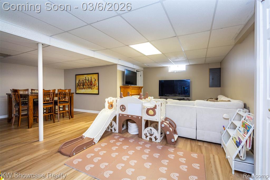 1747 Beechmont Street, Keego Harbor, MI 48320 — Photo 32