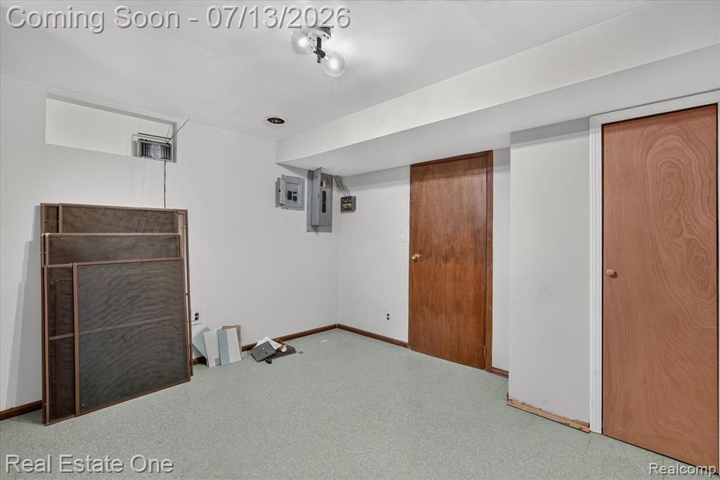 6039 Fish Lake Road, Holly, MI 48442 — Photo 41