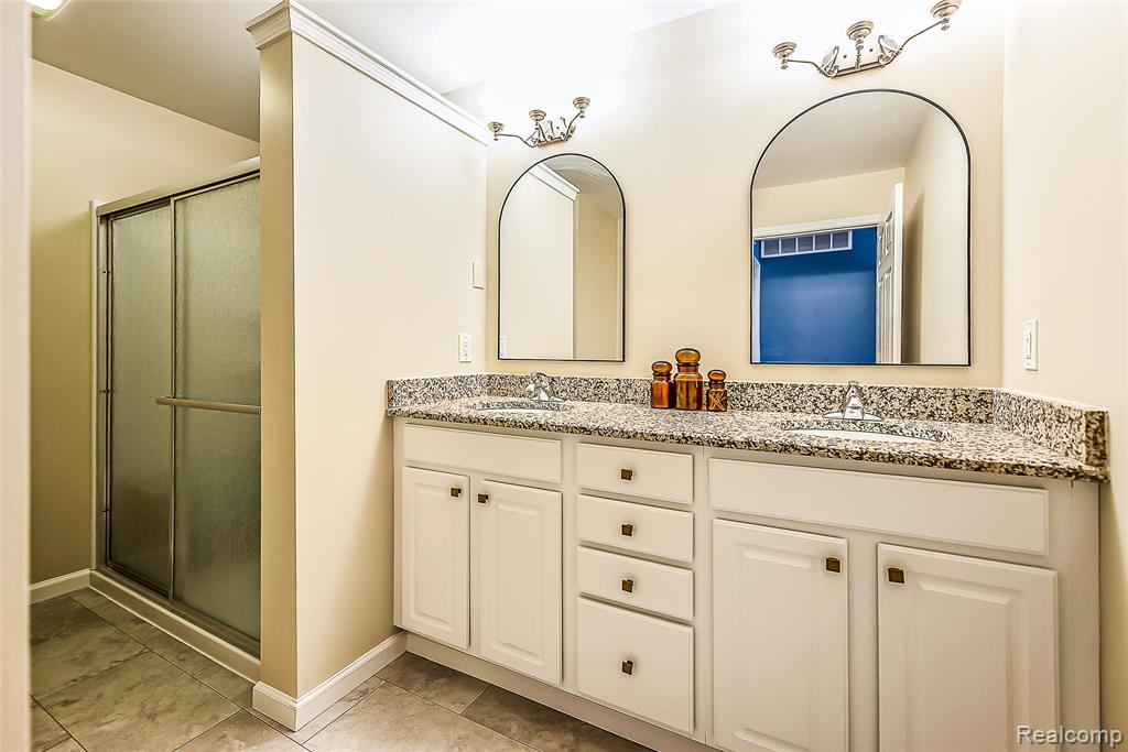 6062 Green Ash Drive, Brighton, MI 48116 — Photo 12
