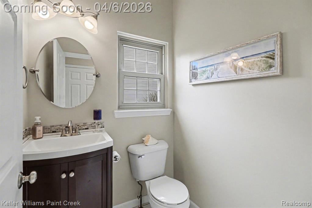 2187 Marie Drive, Lake Orion, MI — Photo 10