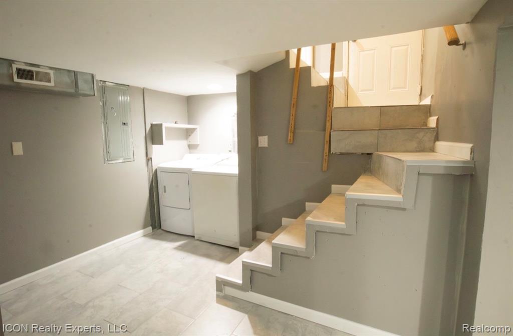 743 Hollister Street, Pontiac, MI 48340 — Photo 21