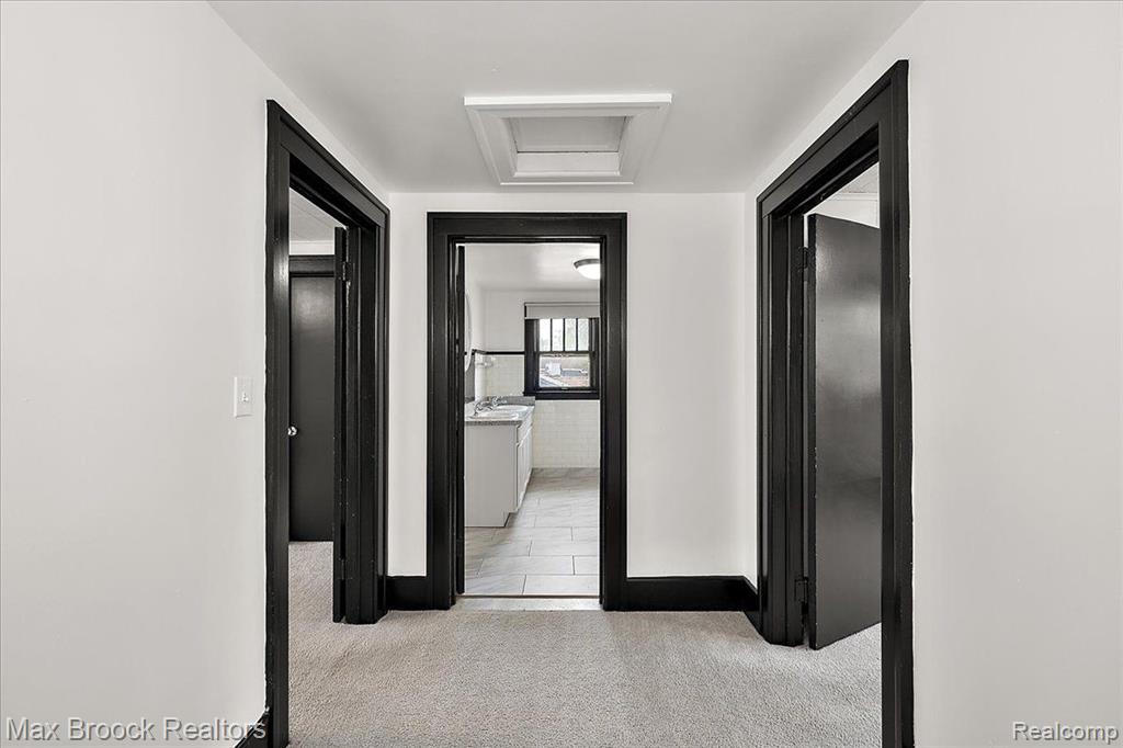 503 N WASHINGTON Avenue, Royal Oak, MI 48067 — Photo 21