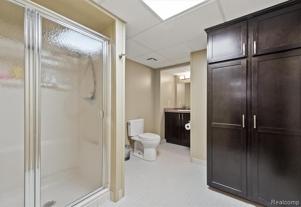 4771 Mada Court, West Bloomfield, MI — Photo 25