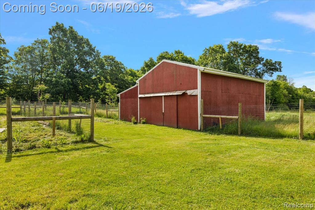 10324 Oakhill Road, Holly, MI 48442 — Photo 37