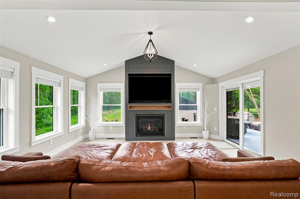 7500 6 Mile Road, Northville, MI 48168 — Photo 18