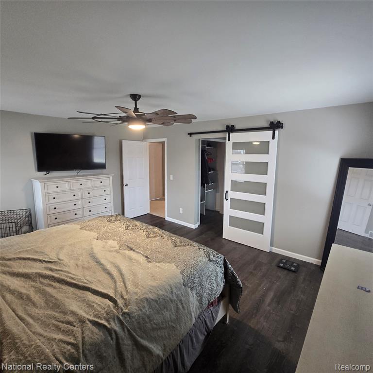 13477 S Horrell Road, Fenton, MI 48430 — Photo 10